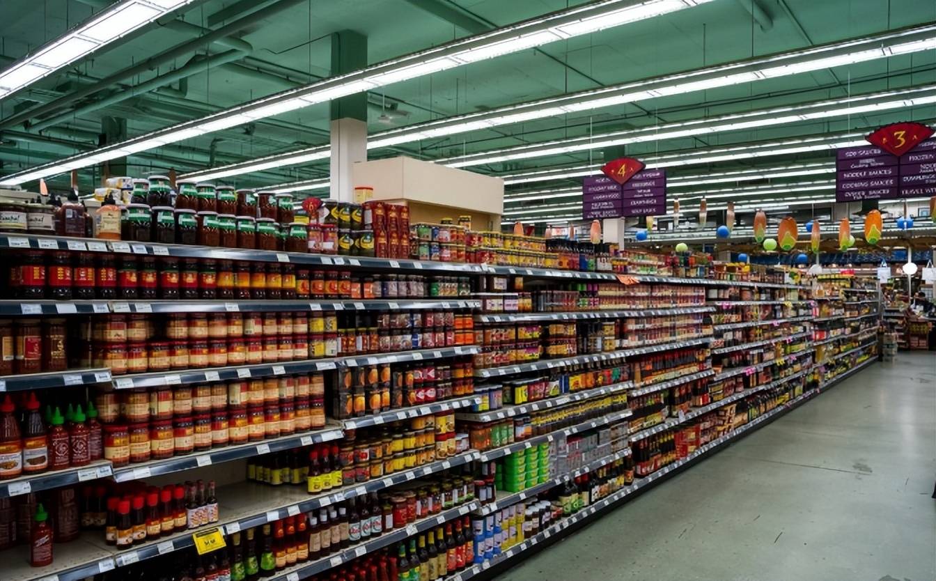 华进口10亿美元商品中国港口变得拥堵J9数字平台难怪特朗普软了美每天对(图1)